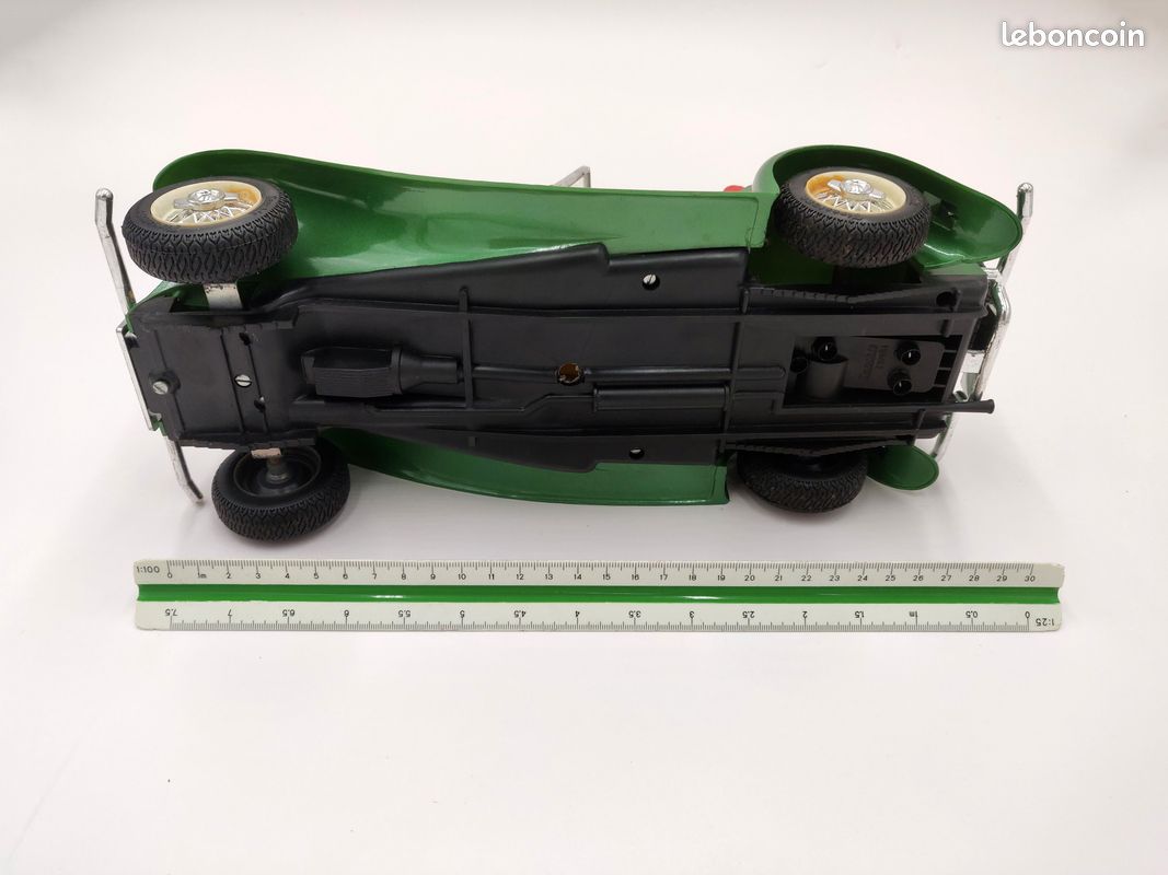 Sanchis SP MG TD cabriolet ouvert vert friction avec bagages 1/12 BE