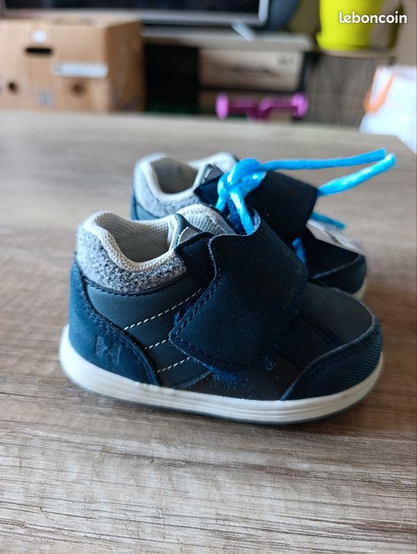 Chaussures t19 garçon (image 1)