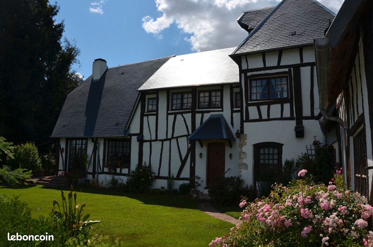 Maison 7 pièces 164 m² · à Tourville-la-Campagne · 164 m² · 340 000 €