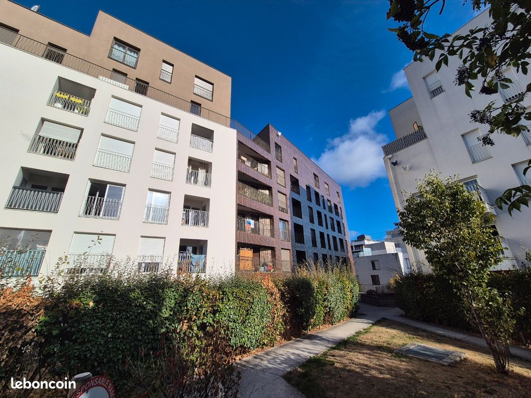 Appartement 1 pièce 33 m² · à Romainville · 33 m² · 820 €/mois