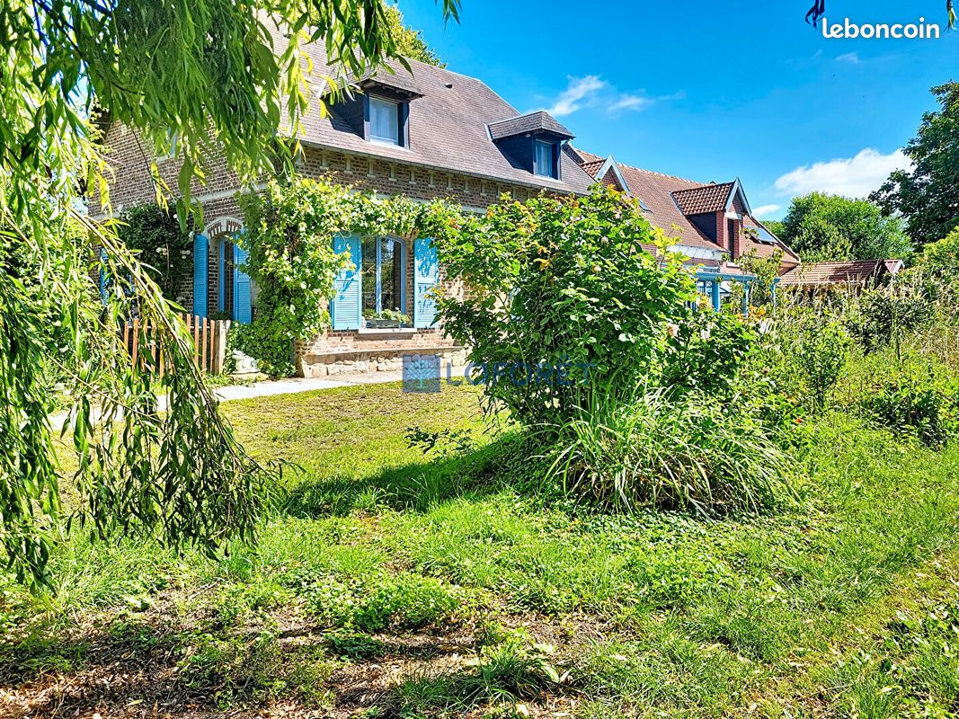 Maison 8 pièces 208 m² · à Achery · 208 m² · 329 900 €