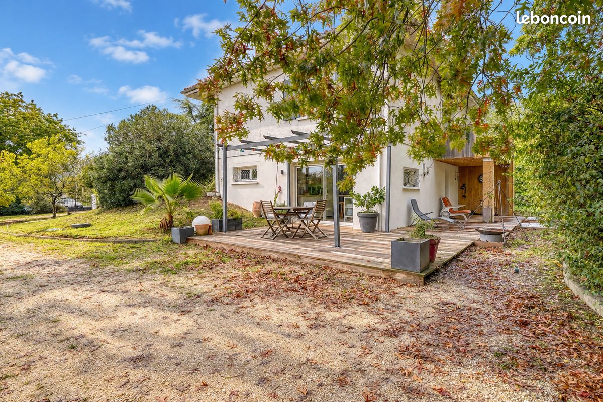 Maison 6 pièces 157 m² · à Sadirac · 157 m² · 433 500 €