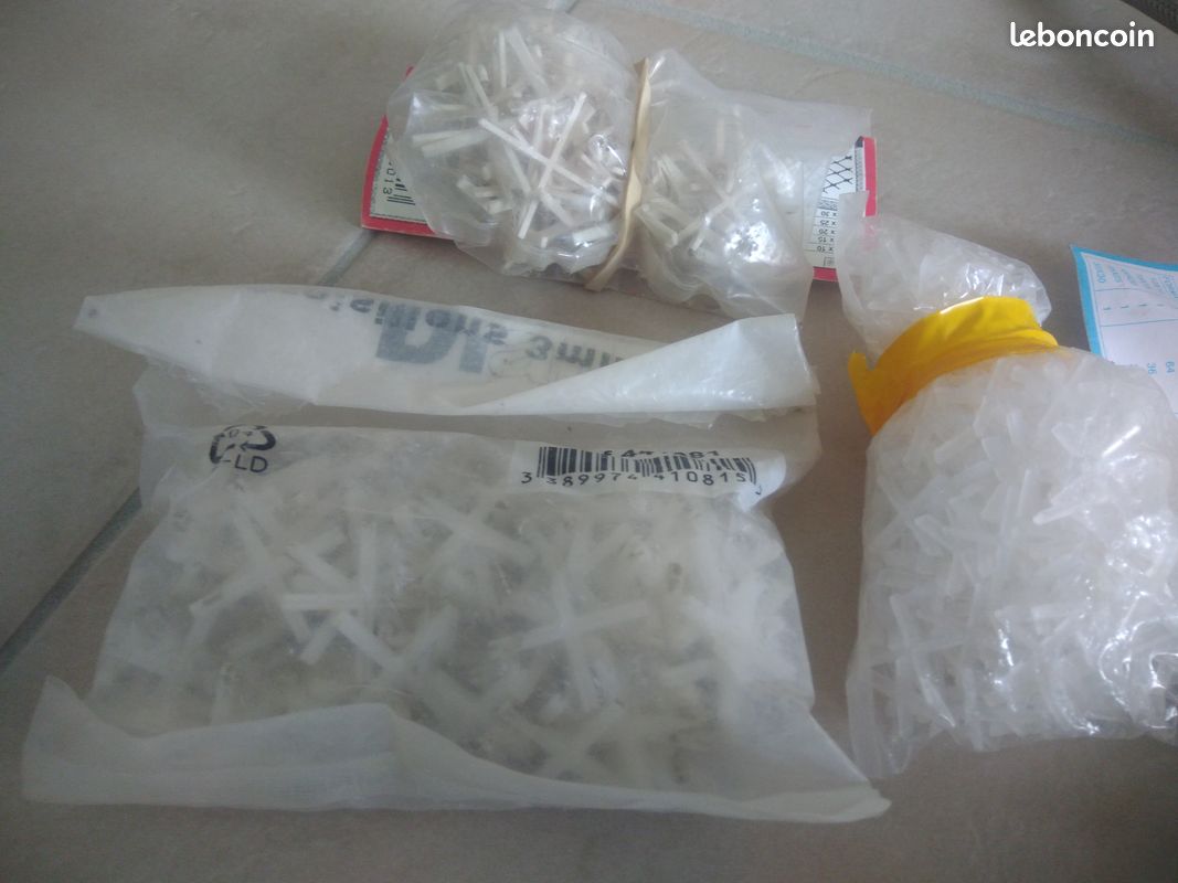 Croissillons pour carrelages (image 1)
