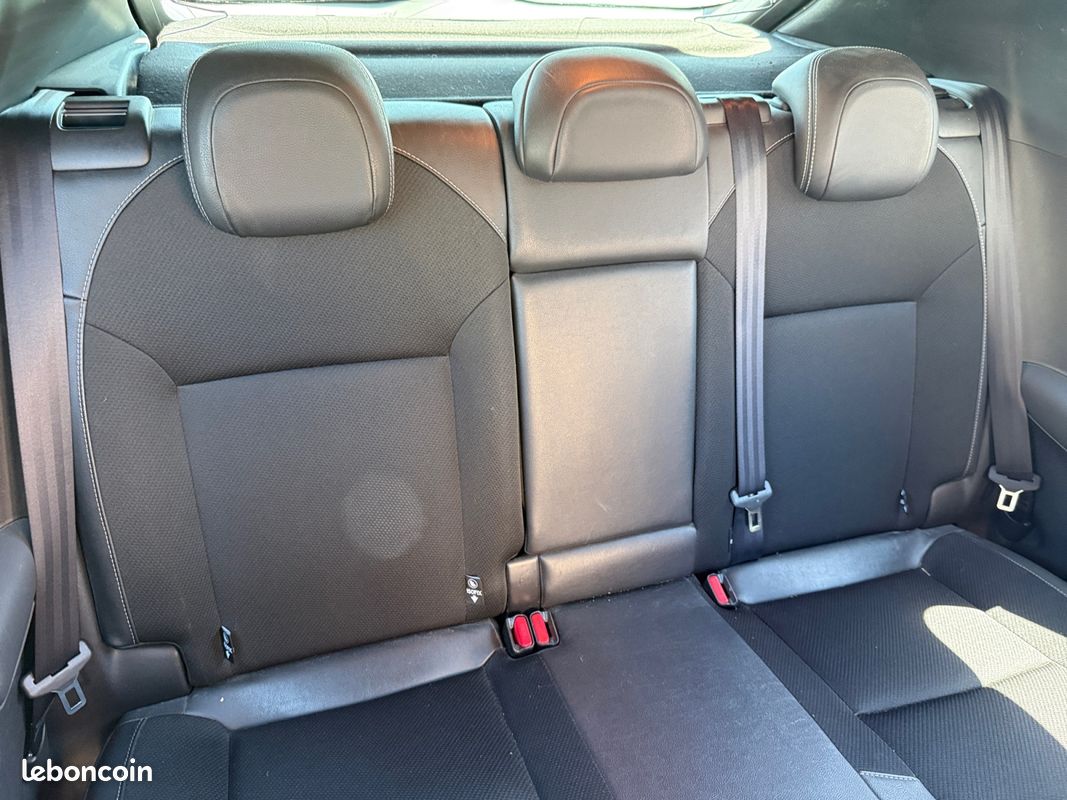 CITROEN DS4 1.6 HDI 110CH EXECUTIVE - Radar AR - Garantie 12 mois (image 11)