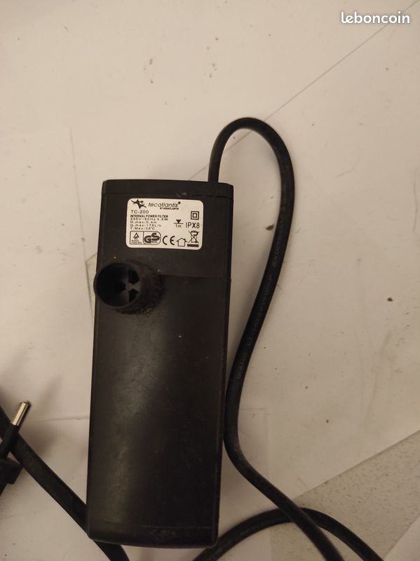 TC 200 Filtre d aquarium petite taille (image 1)