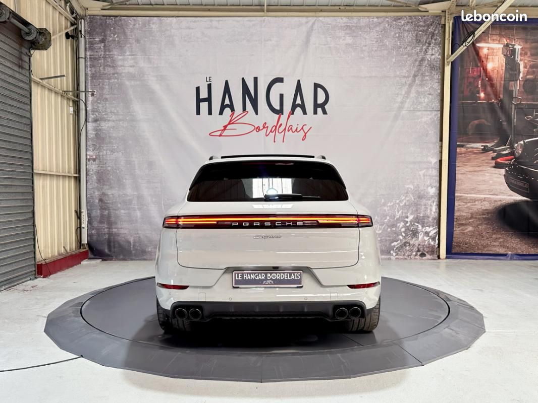 Porsche Cayenne E-Hybrid V6 3.0 470ch Tiptronic 8 (image 7)