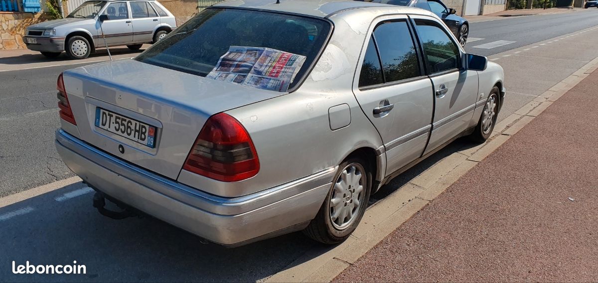 Pièces mercedes 250 (image 3)