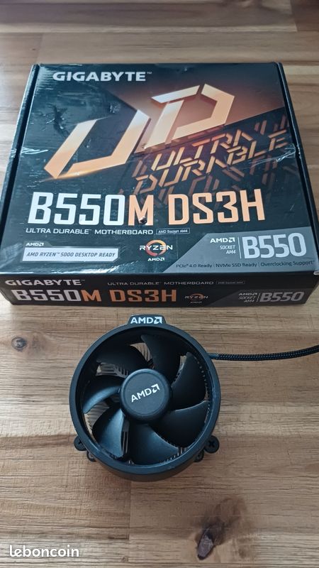 Carte mère B550M Processeur AMD ryzen 5600x Accessoires