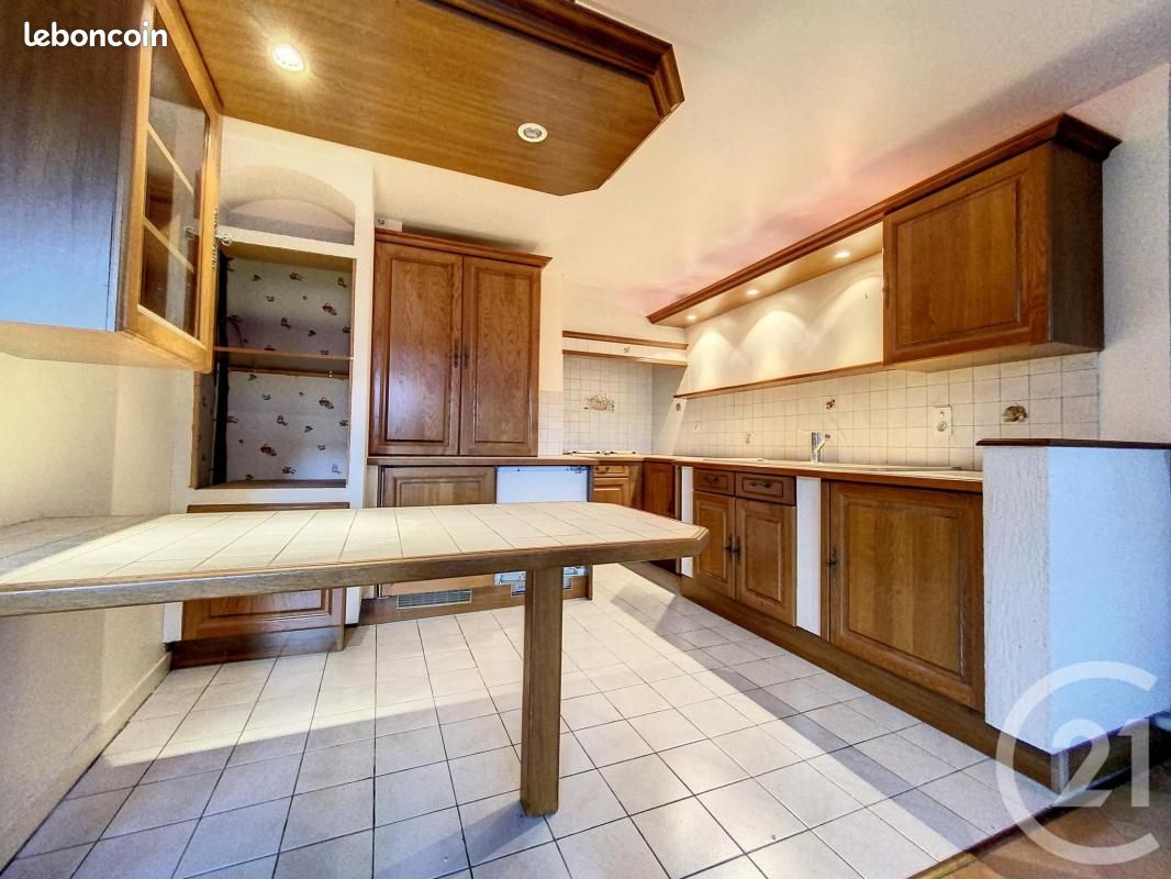 Appartement a louer chalons-en-champagne - 2 pièce(s) - 76 m2 - Surfyn