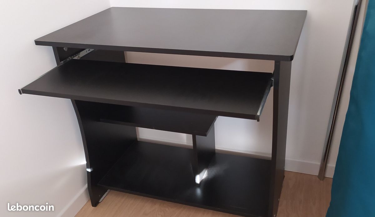 Bureau informatique (image 2)