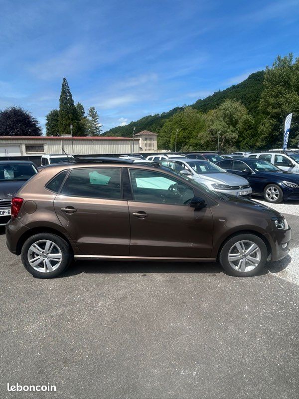 Volkswagen polo 1.6tdi 90 DSG7 Serie Spéciale MATCH toit ouvrant Garantie 12 mois (image 7)