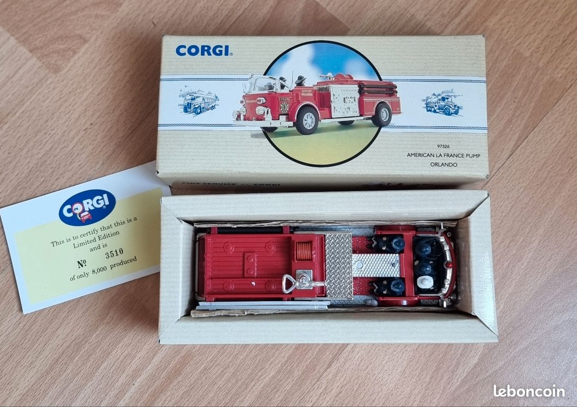 Miniature Corgi 1/50 - Camion Pompier American LaFrance - Denver - Blanc - Neuf