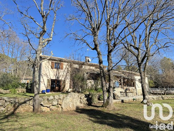 Propriété 6 pièces 190 m²
