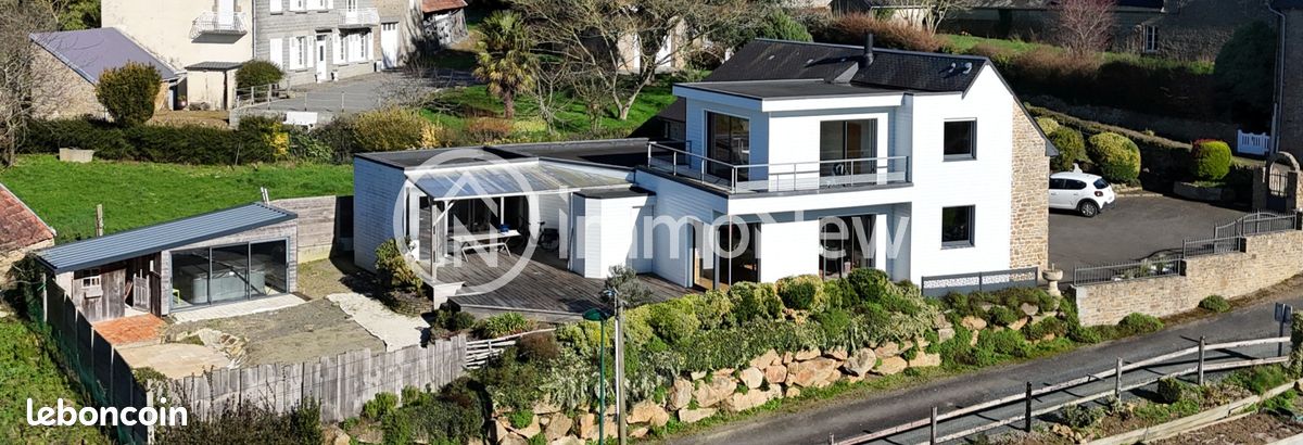 Maison 9 pièces 202 m² · à Le Val-Saint-Père · 202 m² · 746 000 €