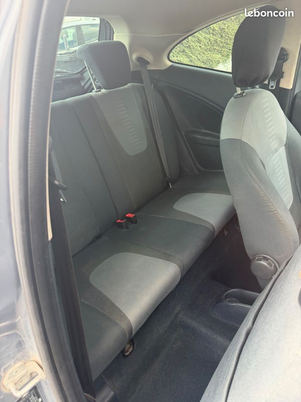 Ford ka 1.2 69 (image 9)
