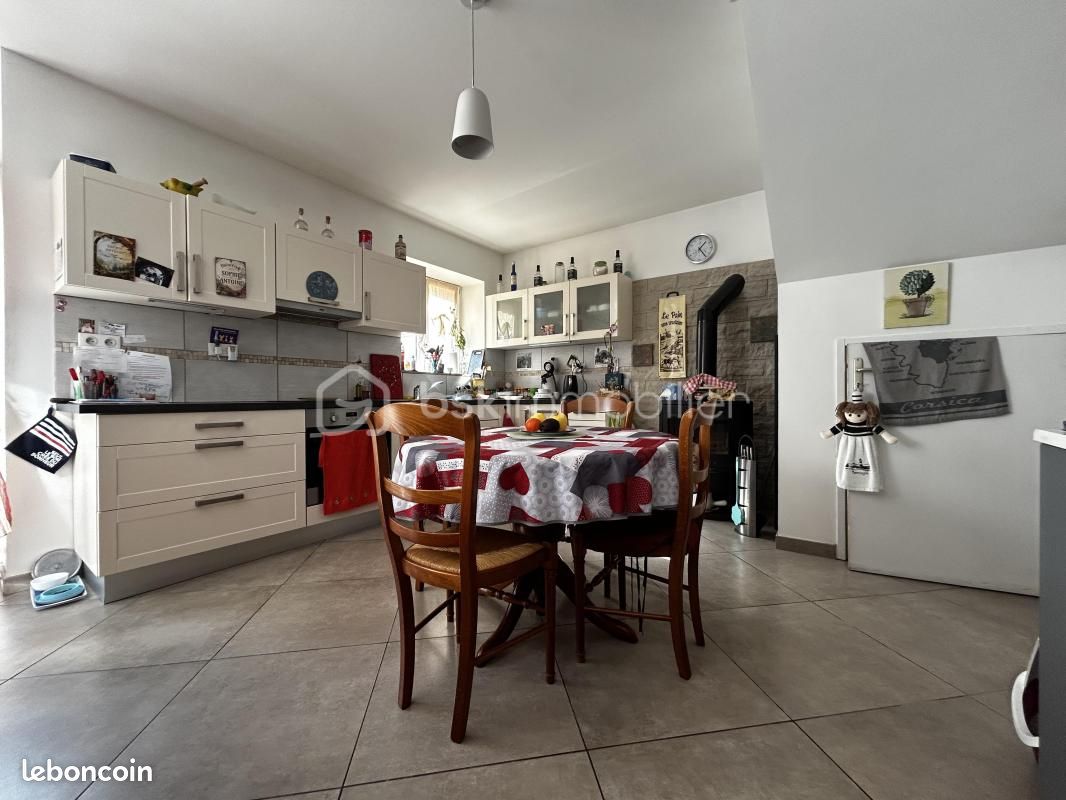Appartement 3 pièces 69 m² (image 3)