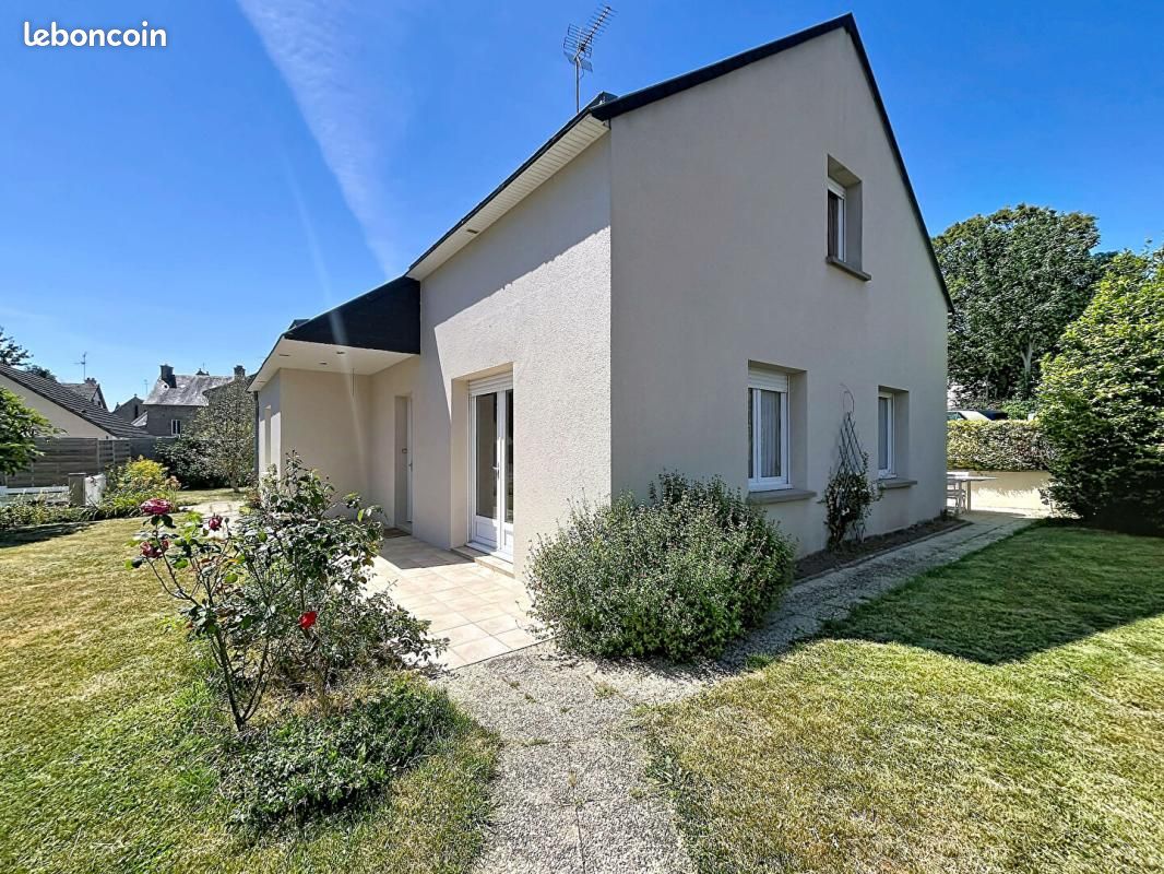 Maison 6 pièces 141 m² · à La Lucerne-d'Outremer · 141 m² · 230 500 €