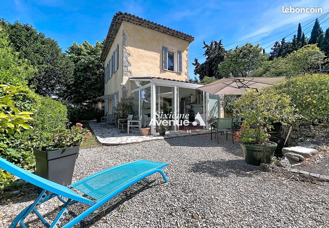 Maison 3 pièces 90 m² · à Grasse · 90 m² · 499 000 €