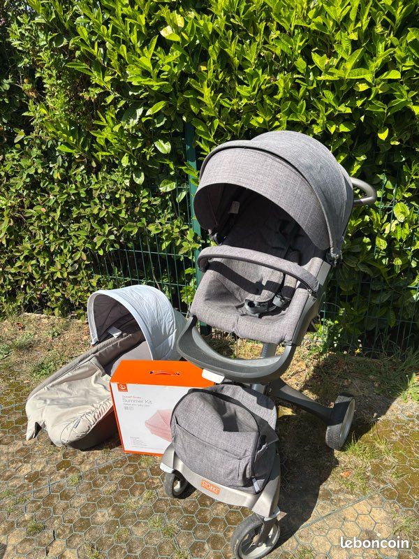 Poussette avec équipements (image 1)
