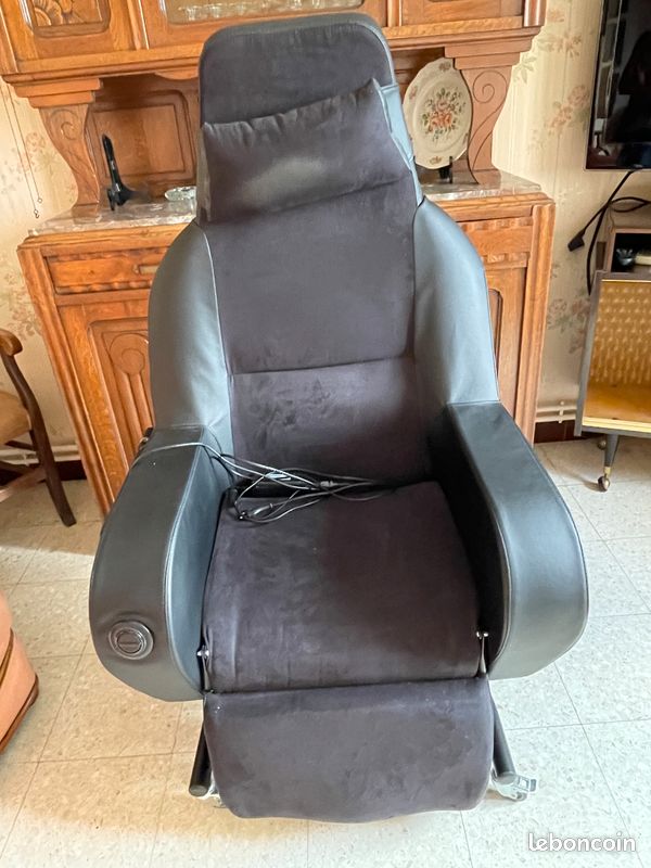 Fauteuil medical (image 1)