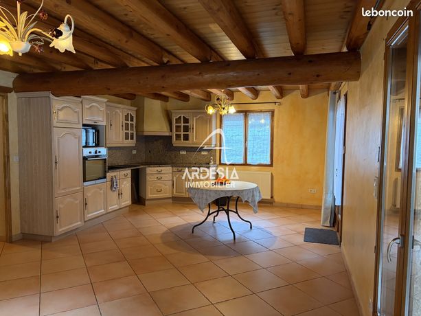 Maison 5 pièces 117 m²