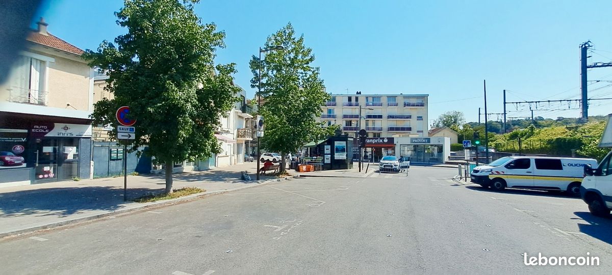 Appartement 2 pièces 50 m² · à Chaville · 50 m² · 1 450 €/mois