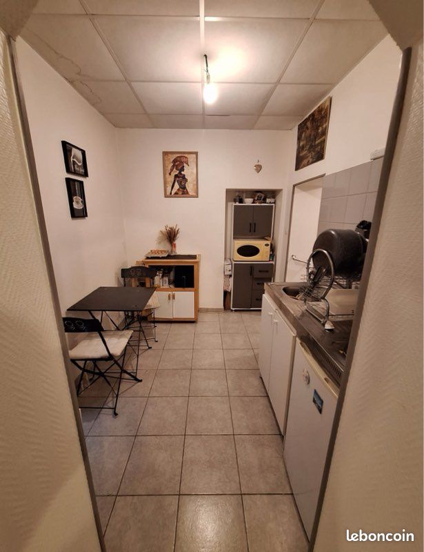 Appartement 3 pièces 27 m² · à Moulins · 27 m² · 450 €/mois