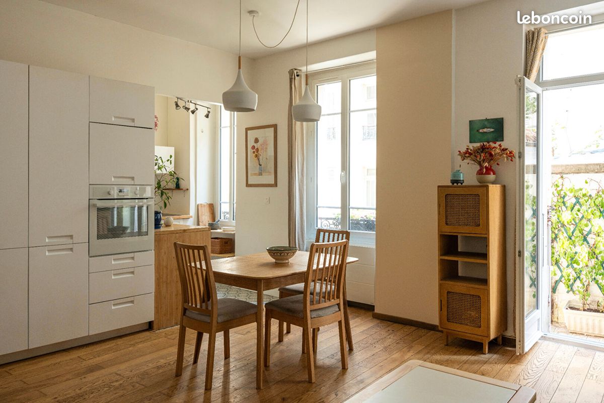 Appartement 4 pièces 85 m² · à Paris · 85 m² · 695 000 €