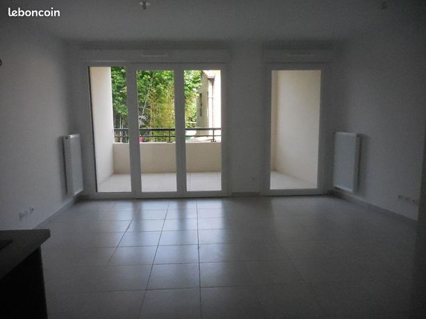 Studio 1 pièce 33 m²