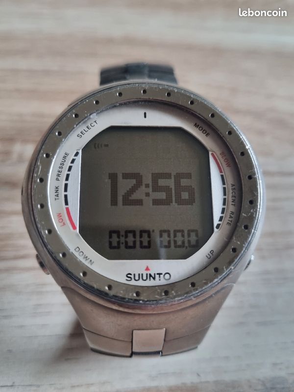 Montre ordinateur de plongée (image 1)
