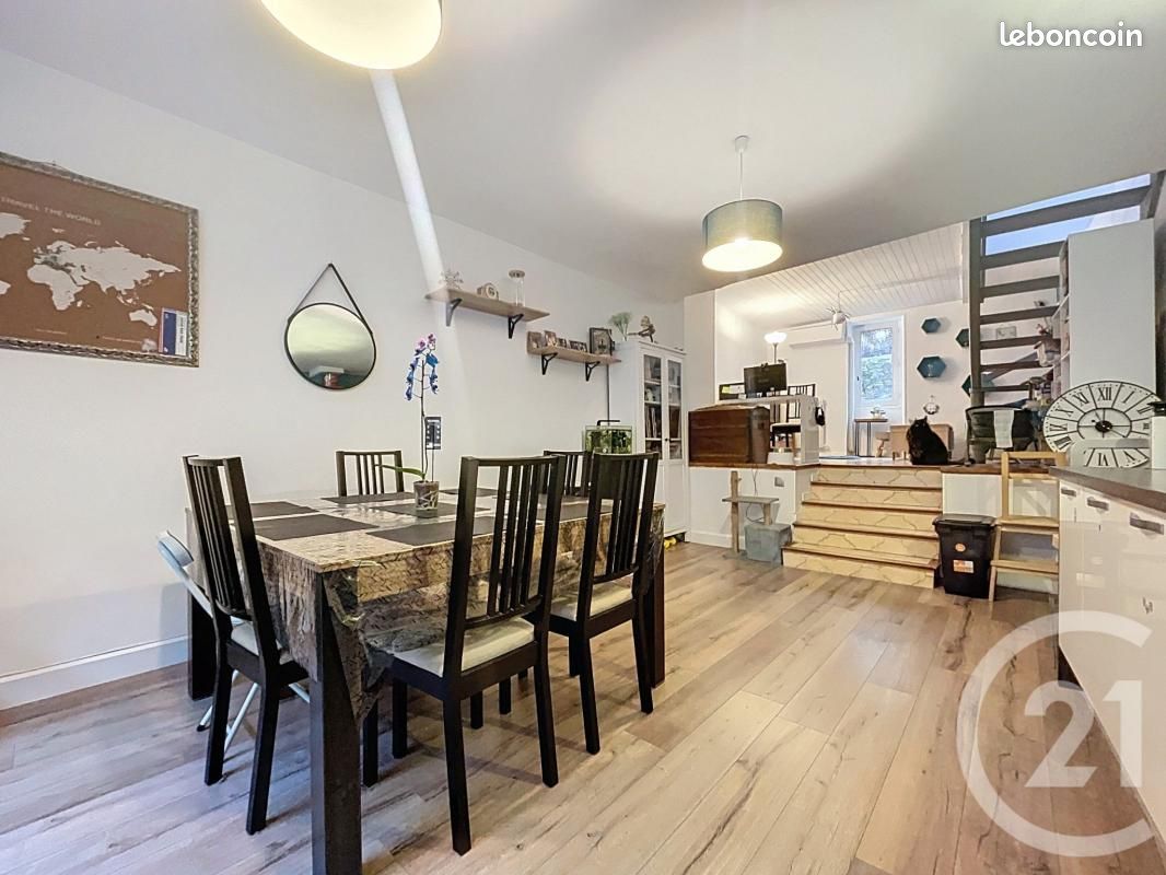 Maison 4 pièces 112 m² · à Bagnols-sur-Cèze · 112 m² · 160 000 €