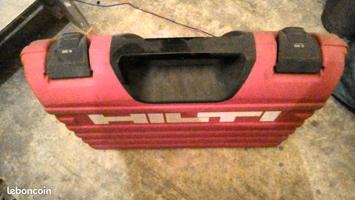 Cloueur hilti (image 1)