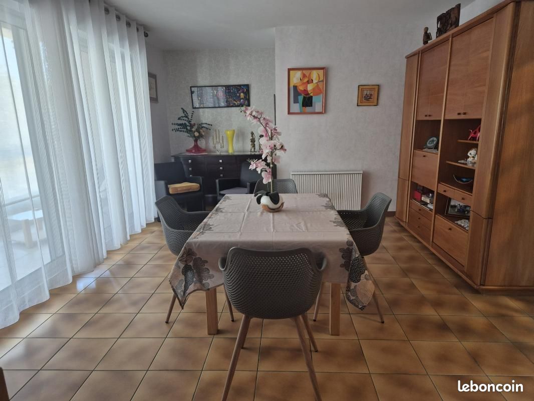 Appartement 3 pièces 82 m² · à Redon · 82 m² · 212 000 €