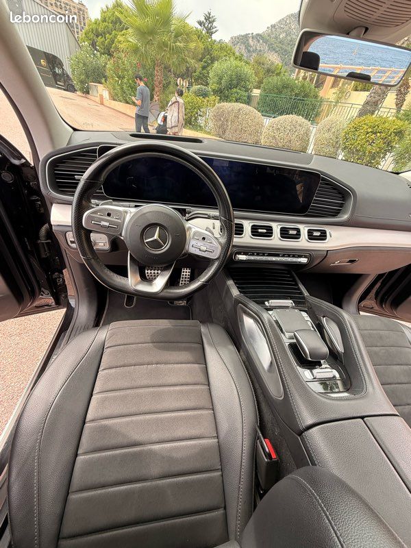Mercedes Benz GLE 300 d 4-matic AMG Line 7 places (image 11)