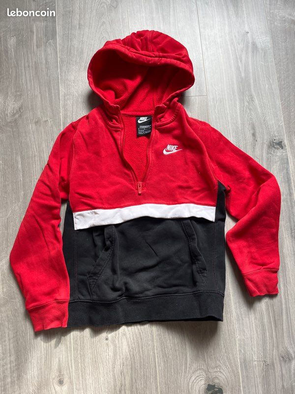 Pull Nike Rouge A Capuche Sweat, Nike, Rouge Et Noir à Capuche