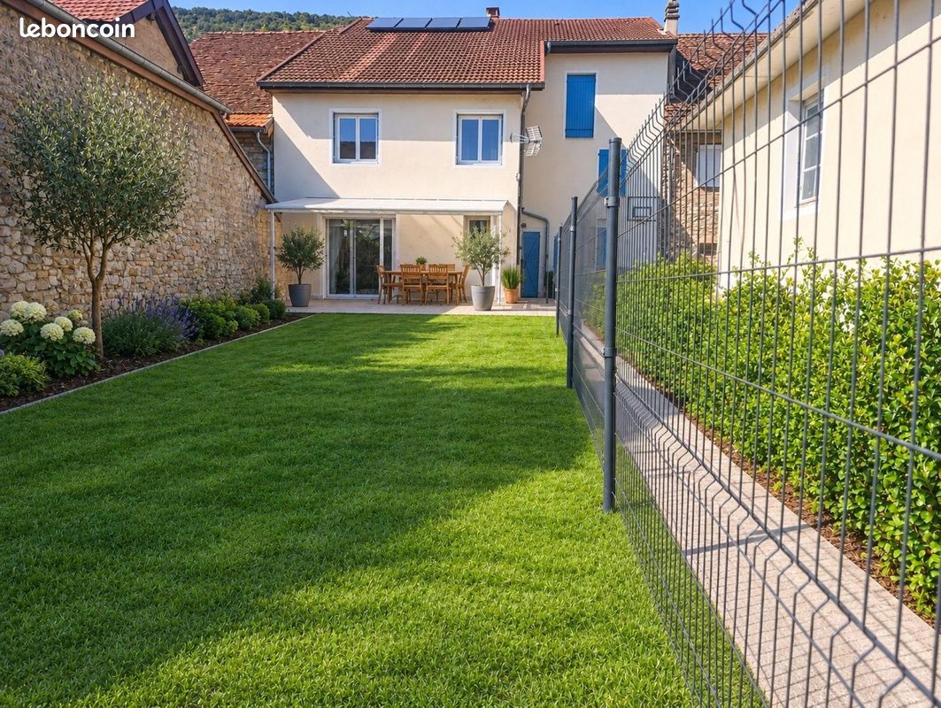 Maison 7 pièces 150 m² · à Peyrieu · 150 m² · 365 000 €