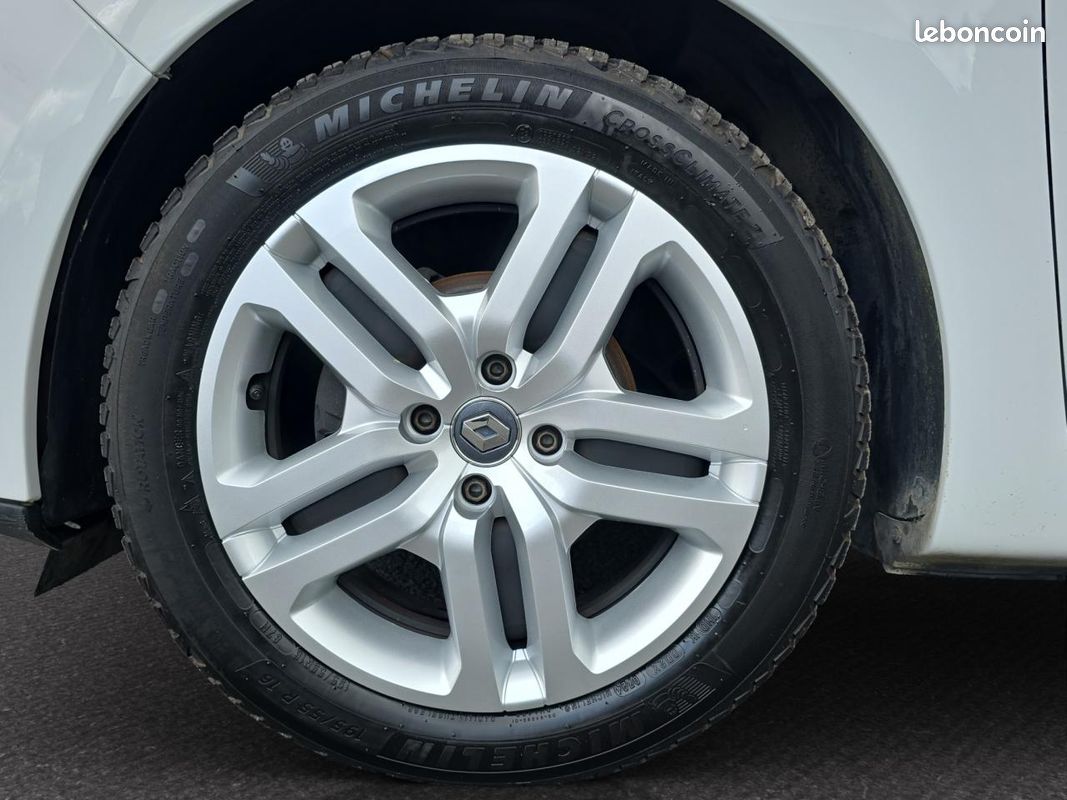 RENAULT CLIO 1.5 Energy dCi 75 Business (image 22)