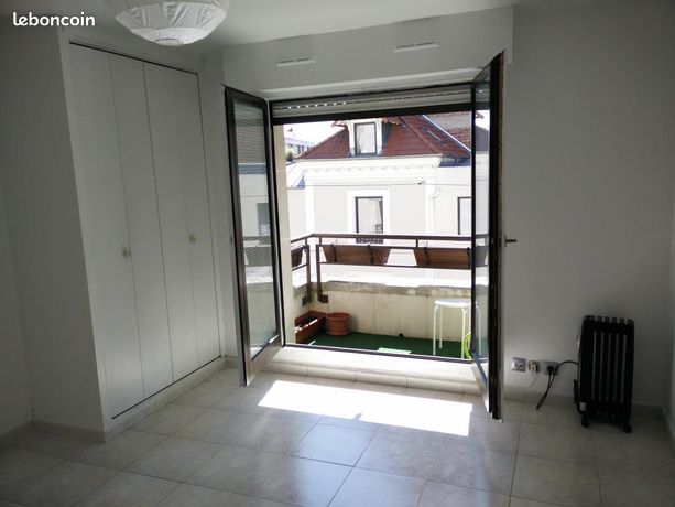 Studio 1 pièce 23 m²