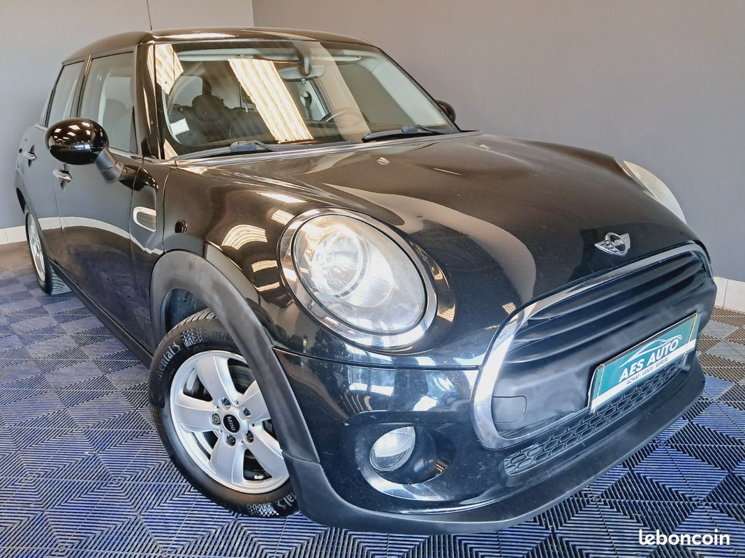 MINI HATCH 5 PORTES One 102 ch (image 1)