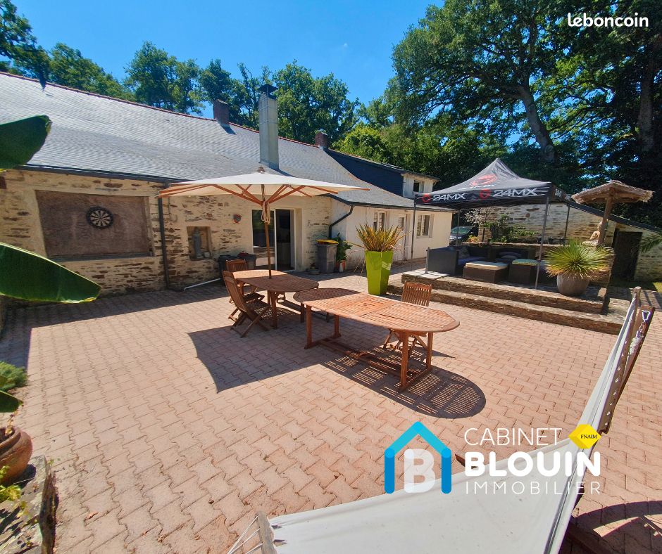 Maison 8 pièces 230 m² · à Héric · 230 m² · 599 000 €