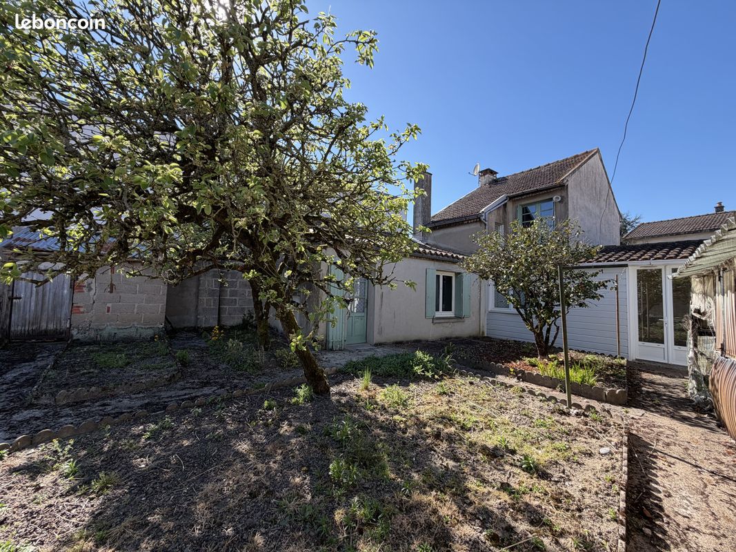 Maison 4 pièces 120 m² · à Aizenay · 120 m² · 139 750 €