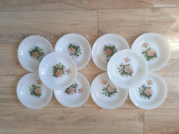 ARCOPAL VINTAGE - 5 assiettes creuses (2 feston Hortense et 3 blanches) EUR 16,00 - FR