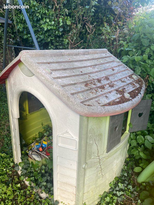 Maison jardin Smoby à repeindre (image 1)