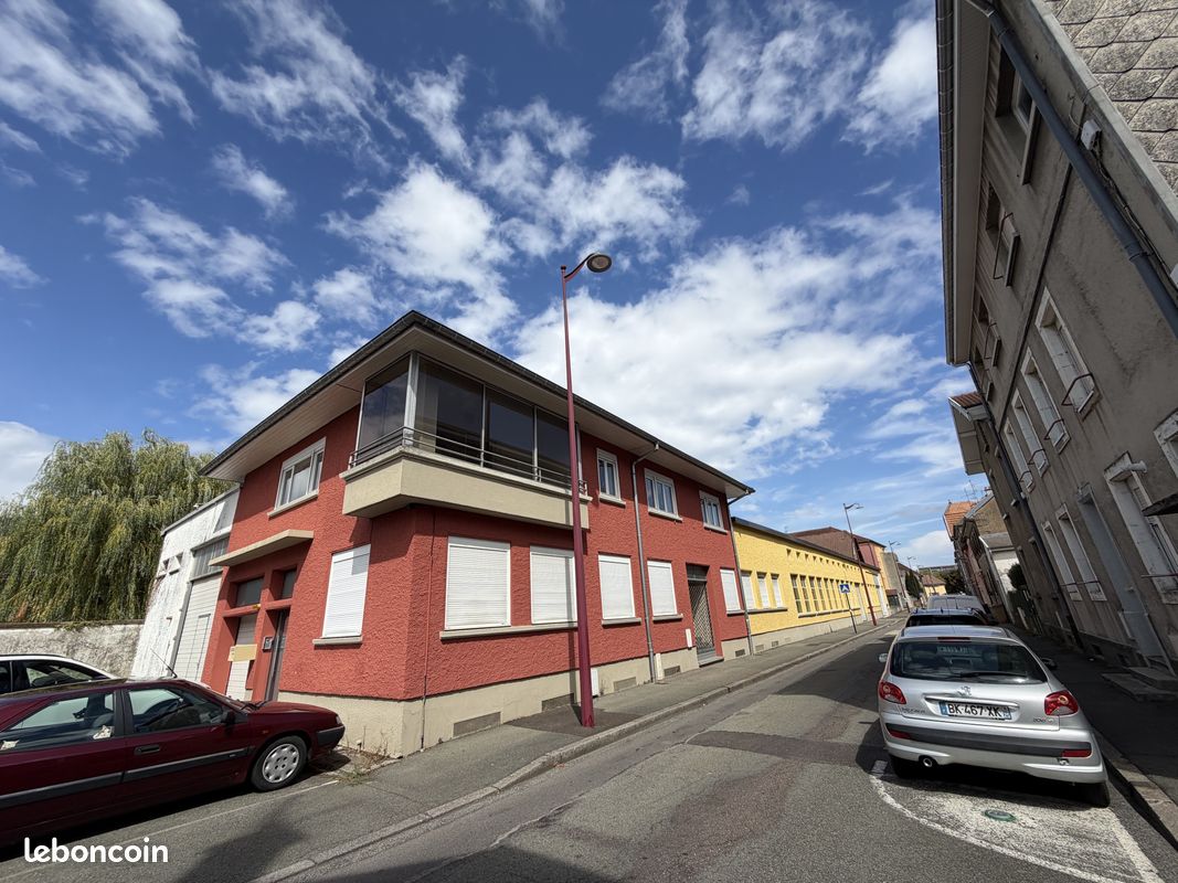 Immeuble 200 m² · à Belfort · 200 m² · 125 000 €