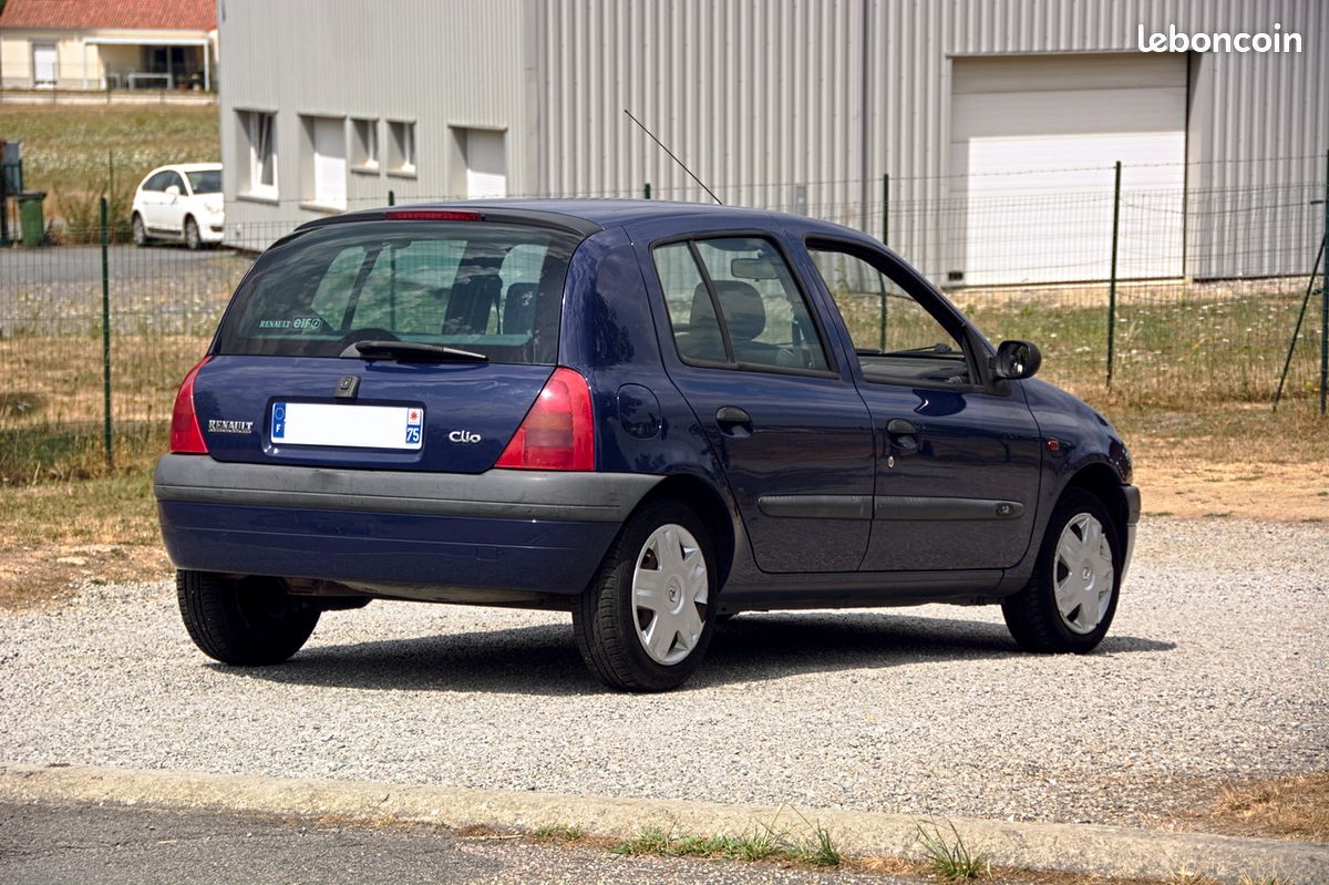 Renault Clio II 1.2L 60CH / DISTRIBUTION NEUVE / Garanties 12 MOIS / Compatible ETHANOL (image 2)
