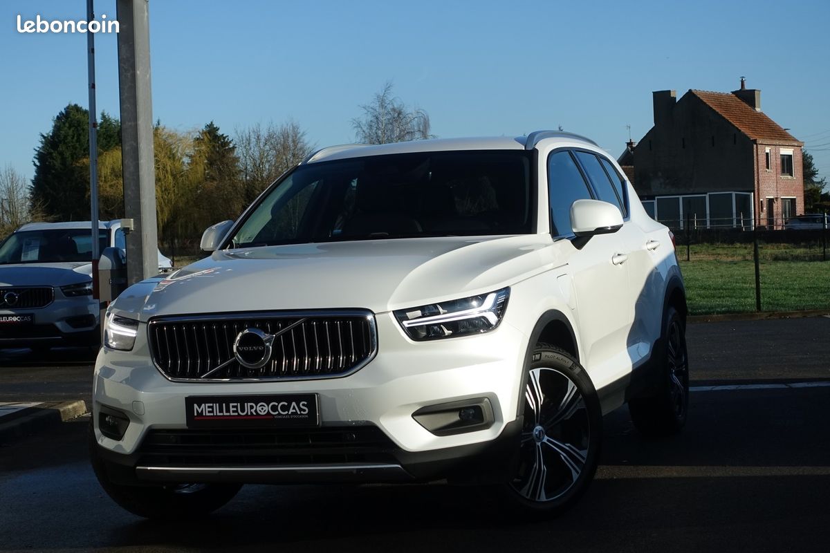 XC40 T4 Hybride Rechargeable Geartronic Inscription 211ch Cuir sport/Gps Europe/Carplay/Accès confort/Régulateur/1*Main/Garantie 12 mois (image 1)