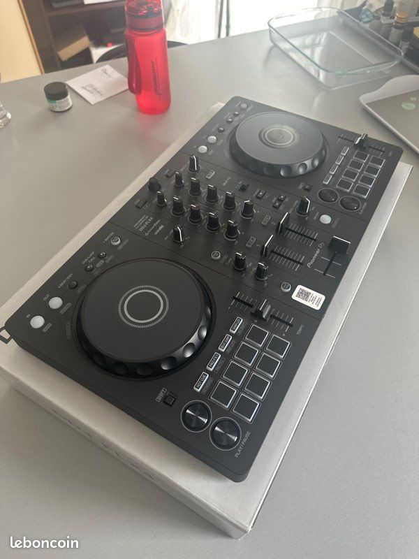 Ddj-flx4 (image 1)