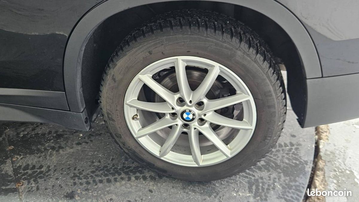 BMW X1 F48 sDrive 16d 116 ch Lounge (image 16)