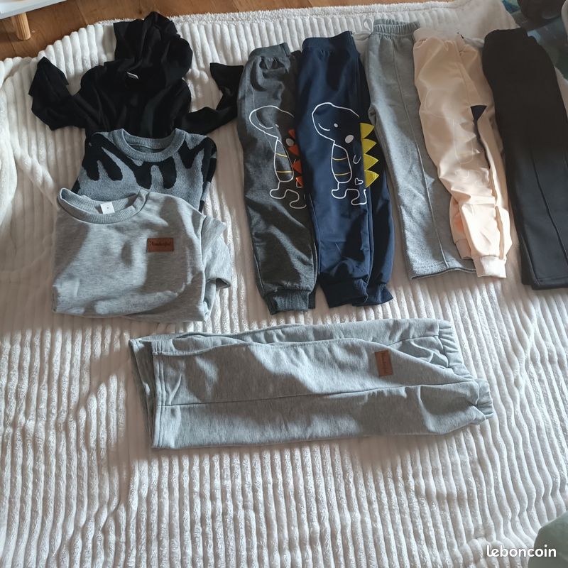 Vêtements enfant (image 1)