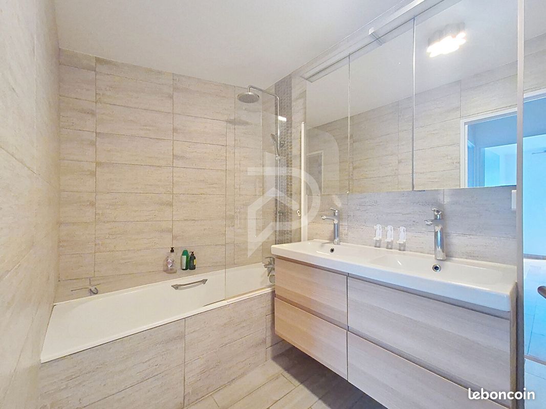 Appartement 3 pièces 79 m² · à Issy-les-Moulineaux · 79 m² · 685 000 €